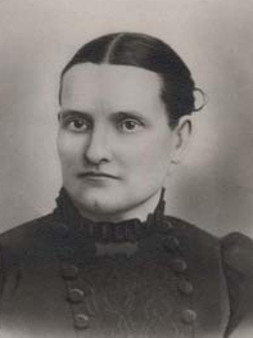 Elizabeth Edwards (1849 - 1927) Profile